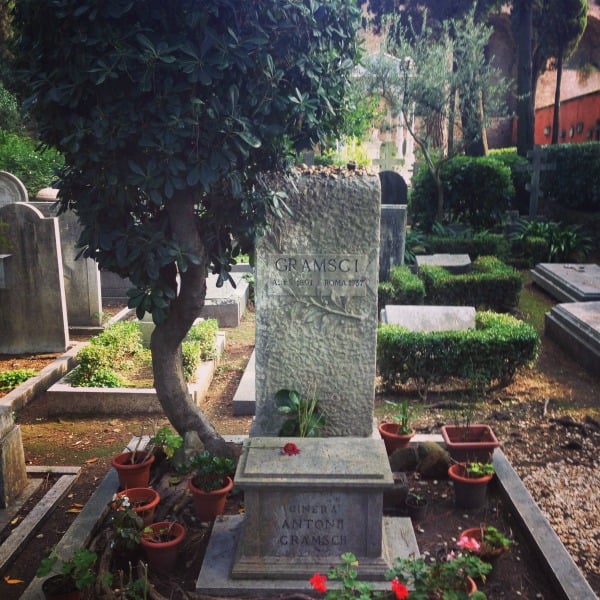 testaccio cemetery
